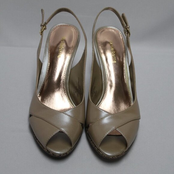 Liz Claiborne Shoes - Liz Claiborne Jacqueline Summer Camel Heels